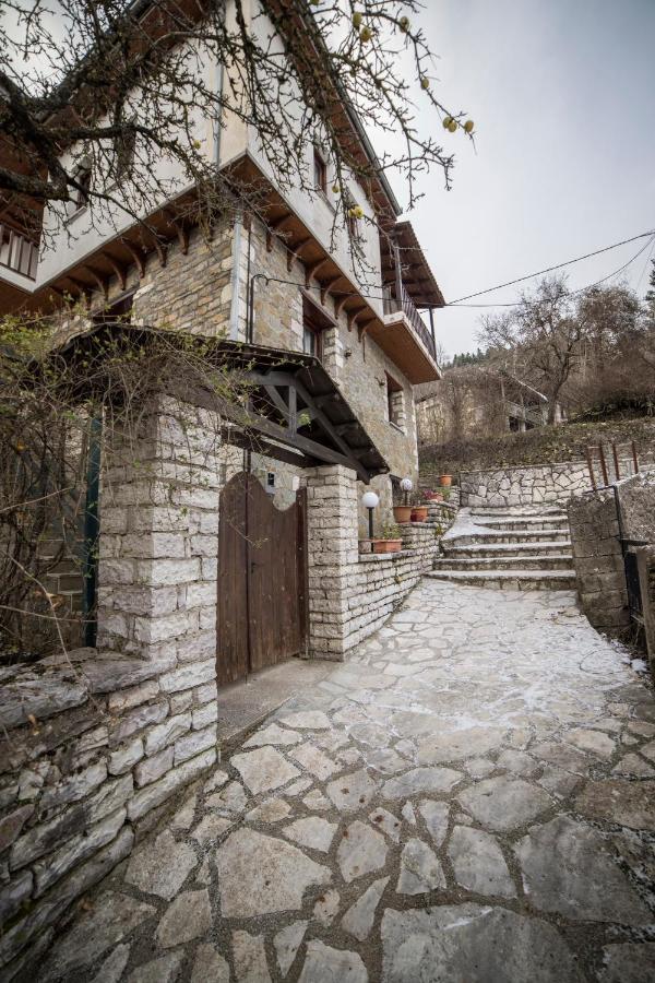 Ξενώνας Πατρικό Neraïdochóri Dış mekan fotoğraf